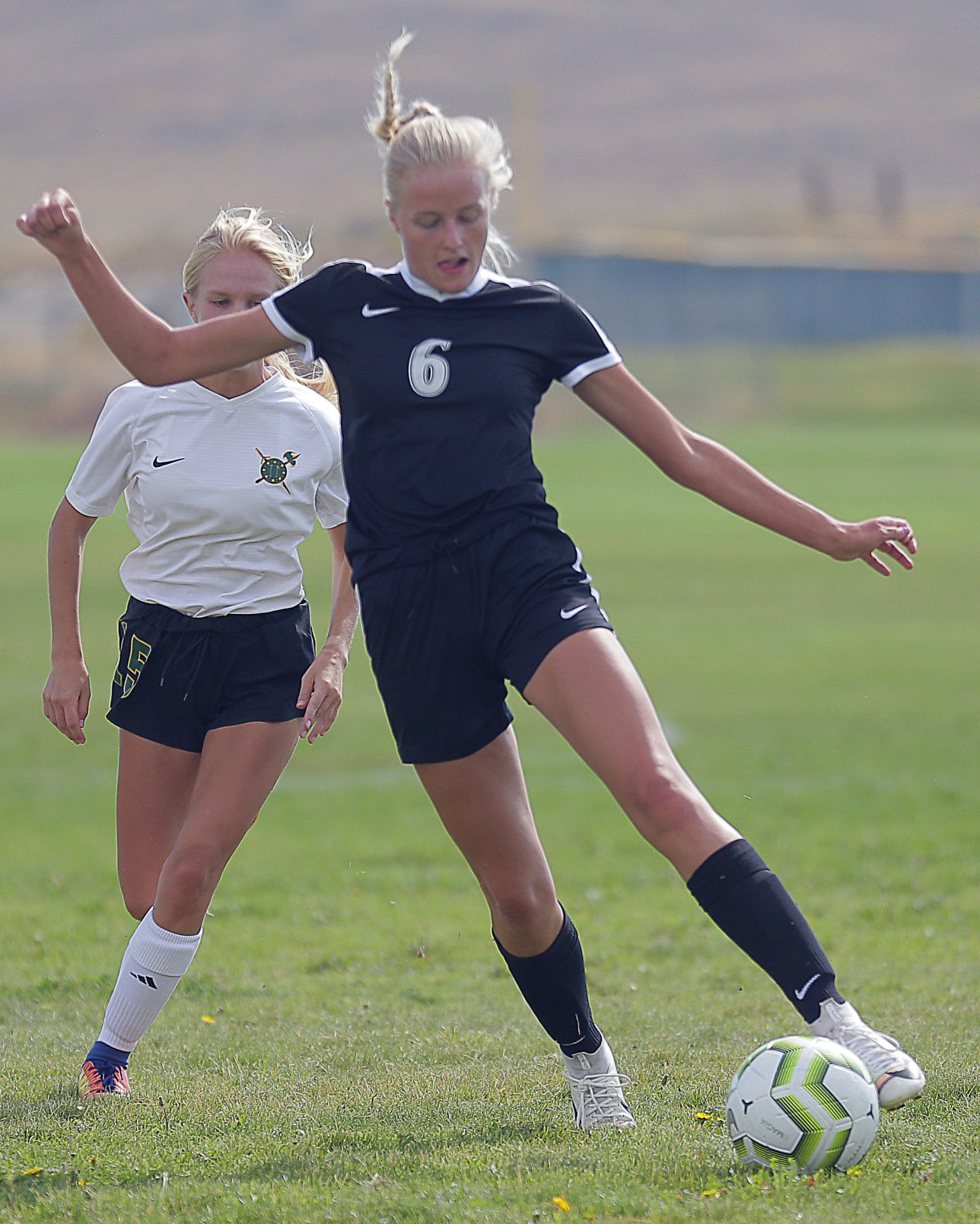 091019-elk-spt-spring-creek-girls-soccer-12.jpg